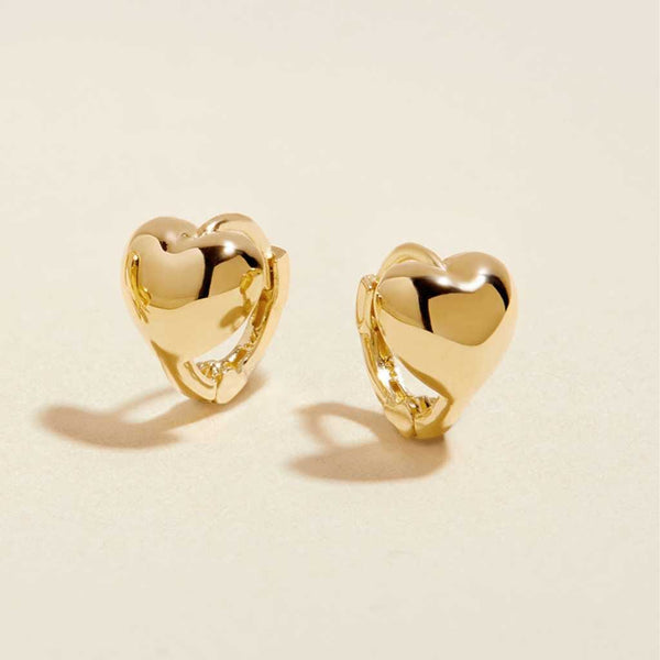 Boo heart mini huggie earrings