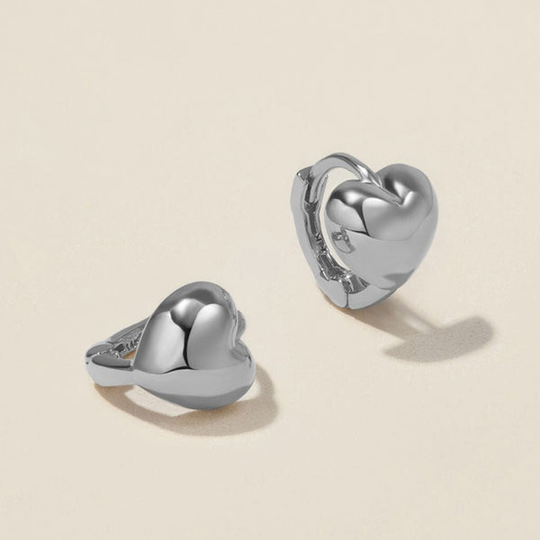 Boo heart mini huggie earrings