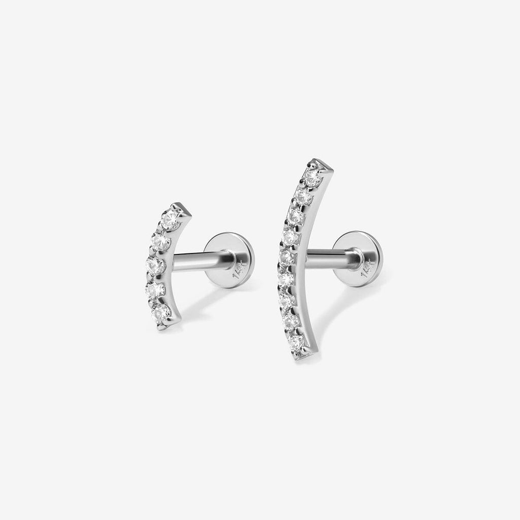 Finn diamond contour piercing