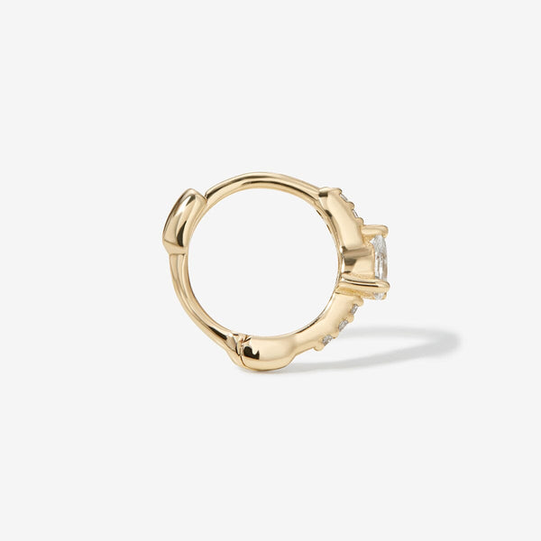 Marmot huggie piercing