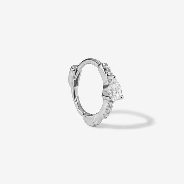 Marmot huggie piercing