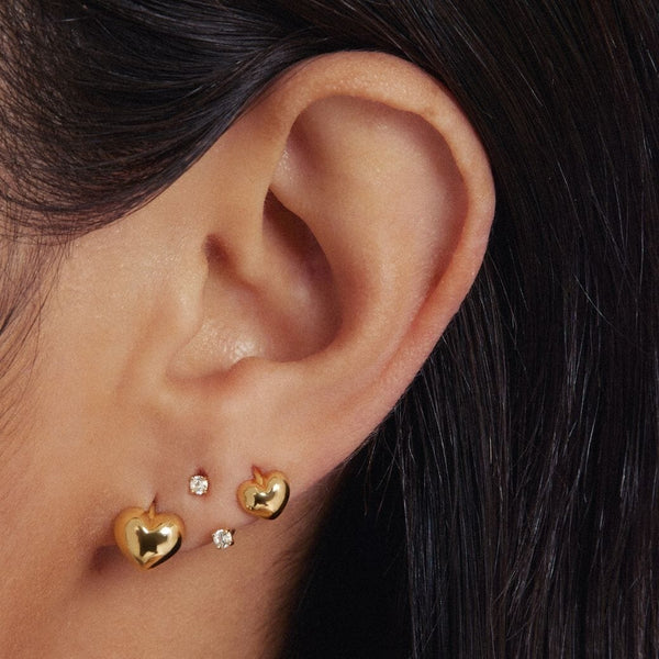 Boo heart mini huggie earrings